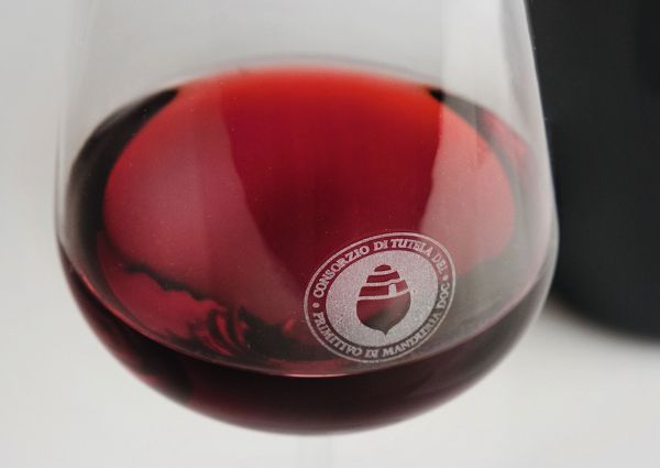 wine-Apulia-Puglia-Negramaro-Primitivo