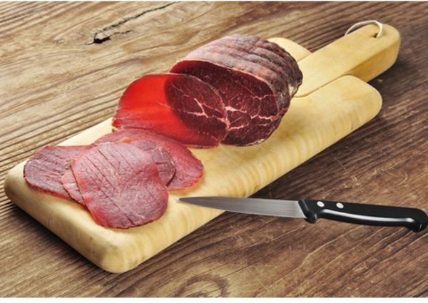 Lombardy-Bresaola-cured meat