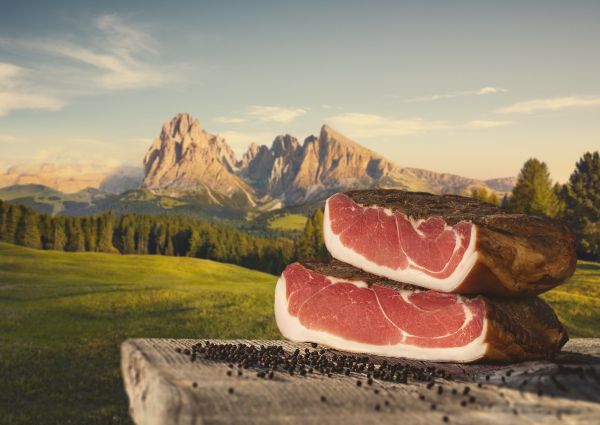 speck-cured meat-deli-cold cuts