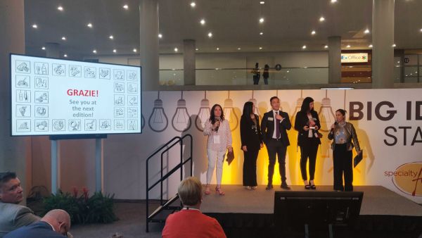 Italian Food Awards USA 2019 winners on stage. People at the Italian food event.