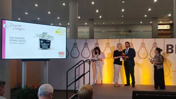 Italian Food Awards USA 2019 ceremony. Winner: Sua Maestà Denso Dolce Acetaia Bellei.