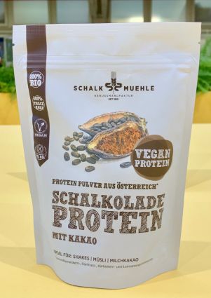 Schalk Muehle Schalkolade vegan protein powder with cacao. Organic Austrian protein ideal for shakes, muesli, and milk cacao.