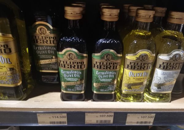Filippo Berio olive oil selection at 99 Ranch Market in Jakarta. Extra virgin, light, and regular olive oil bottles.