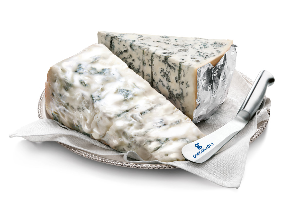 TRADITIONAL GORGONZOLA PDO CHEESE