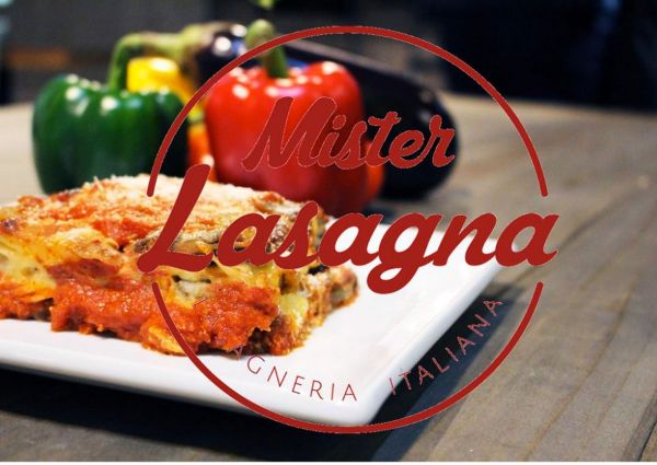 Mister Lasagna: Italian lasagna with peppers and eggplant. Made in Italy, London.