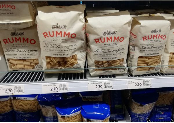 Italian food: Rummo pasta on Coop Suisse shelves. Radiatori, penne rigate, mezzi rigatoni.