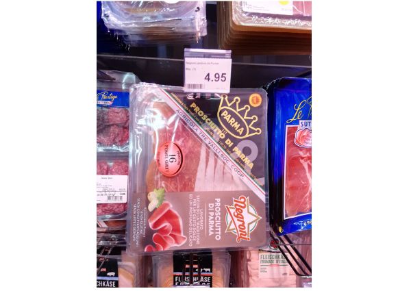 Prosciutto di Parma on Denner Market shelves in Switzerland for 4.95. Negroni brand.