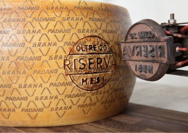 Grana Padano-Riserva 24 mesi-24 months-