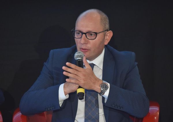 Domenico Raimondo, Consortium for the protection of Mozzarella di Bufala Campana PDO, speaking at an event.