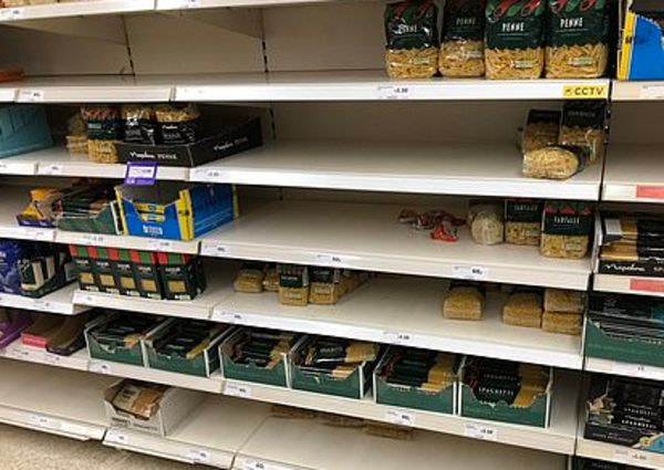 coronavirus-COVID-19-shelves-Italian food