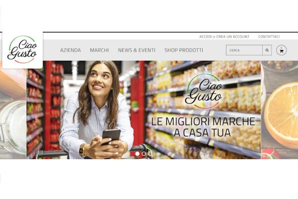 Ciao Gusto Italian food e-commerce website. Woman shopping online for Italian food.