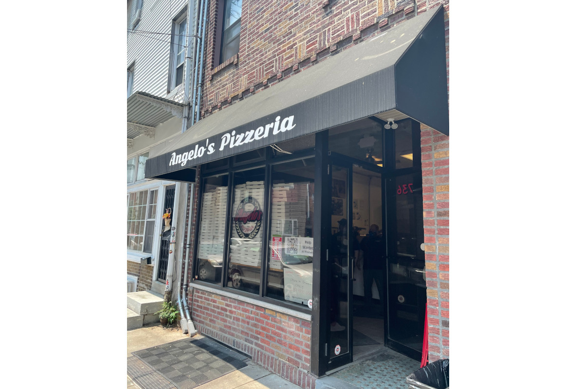 Angelo’s: American pizza with 100% Italian flour