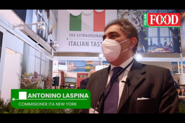 Laspina represents the Italian Trade Agency at the WFFS