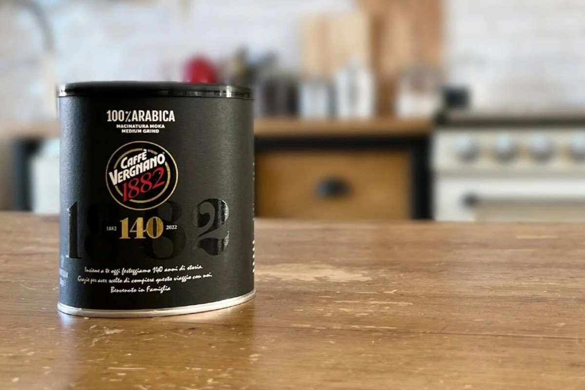 100% Arabica Tin - caffevergnano.com