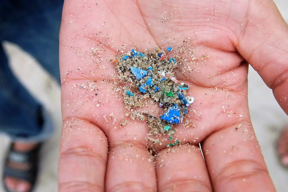 Microplastics do not contaminate mineral water, say Italian industries